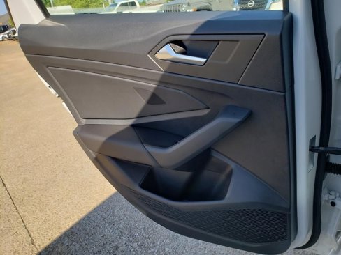 Used 2020 Volkswagen Jetta R-Line w/ R-Line Cold Weather Package image 17