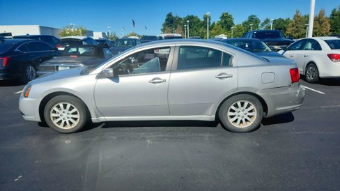 Used 2011 Mitsubishi Galant FE image 4
