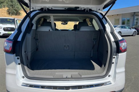 Used 2017 Chevrolet Traverse Premier image 20