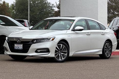 Certified 2020 Honda Accord Touring image 2