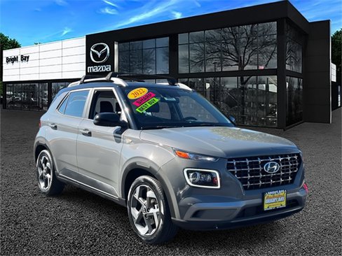 Used 2022 Hyundai Venue Limited image 1