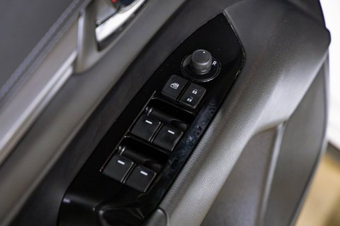 Used 2018 MAZDA CX-5 Touring image 20