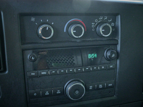 Used 2017 GMC Savana 2500 image 20