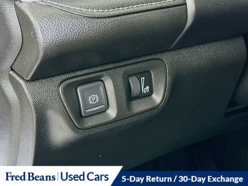 Used 2019 GMC Acadia SLE image 12