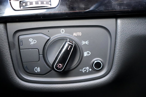 Used 2014 Audi A8 L 3.0T w/ Premium Package image 50