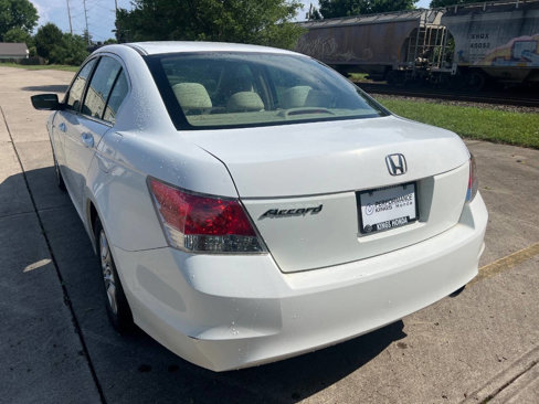 Used 2009 Honda Accord LX-P image 2