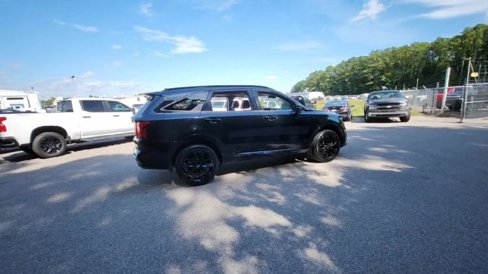 Used 2021 Kia Sorento SX image 5
