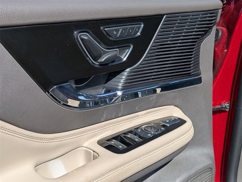 Certified 2022 Lincoln Corsair AWD w/ Equipment Group 101A image 14