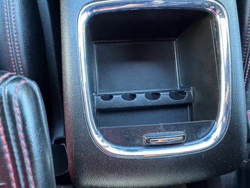 Used 2019 Dodge Grand Caravan GT image 23