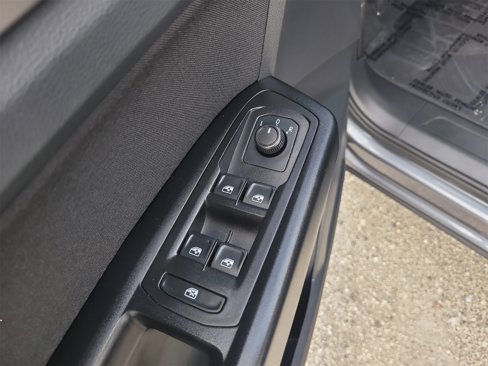 Used 2021 Volkswagen Atlas S image 17