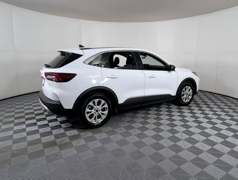Used 2024 Ford Escape Active image 4