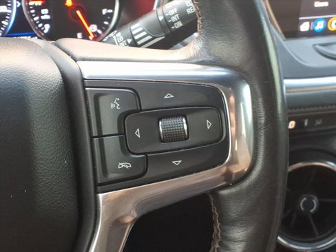 Used 2019 Chevrolet Blazer Premier w/ Sun and Wheels Package image 13