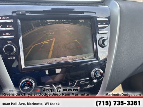 Used 2023 Nissan Murano SV image 18
