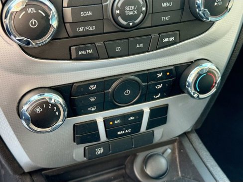 Used 2012 Ford Fusion SE image 15