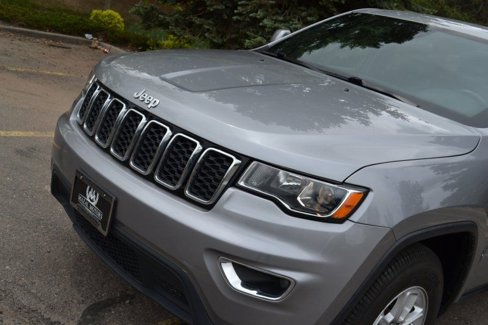 Used 2018 Jeep Grand Cherokee Laredo image 8