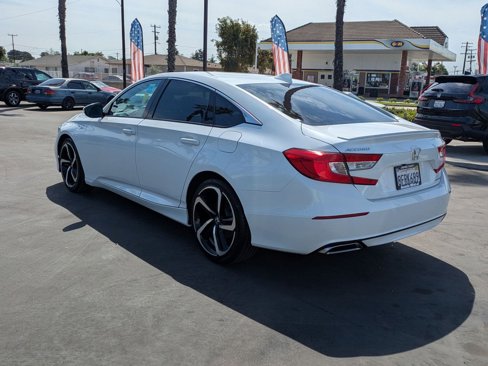 Certified 2018 Honda Accord Sport image 16