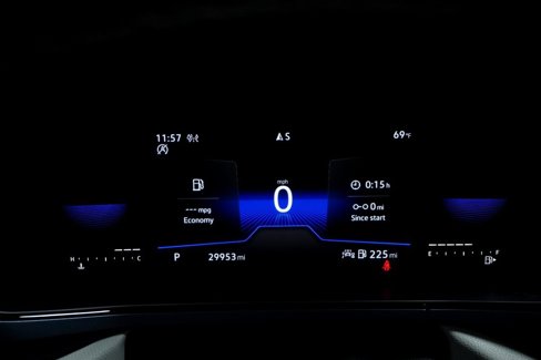 Certified 2022 Volkswagen Taos SE image 20