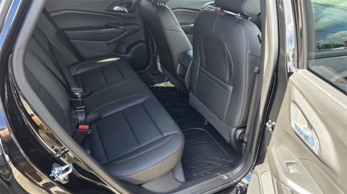New 2025 Chevrolet Trax RS image 7