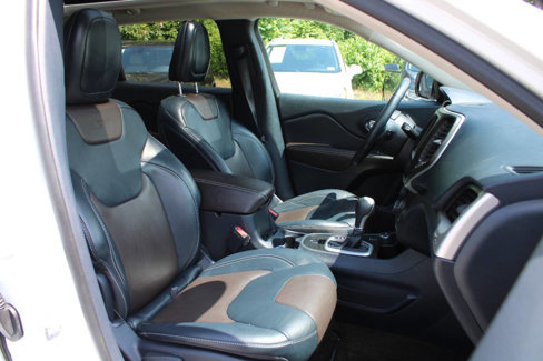 Used 2016 Jeep Cherokee Limited image 30