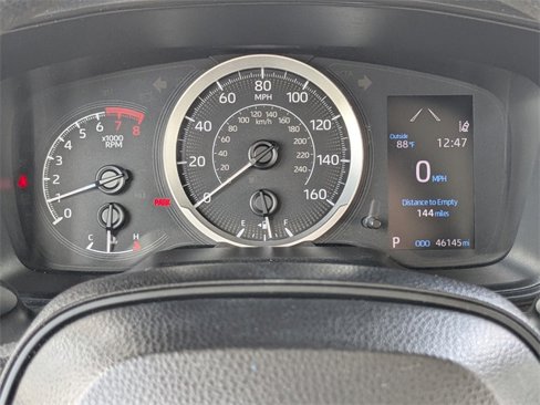 Used 2022 Toyota Corolla LE image 29