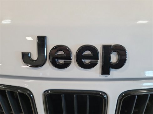 Used 2015 Jeep Grand Cherokee Limited image 30