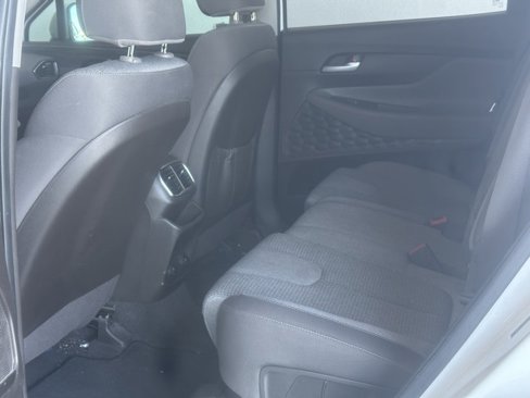 Used 2019 Hyundai Santa Fe SEL image 16