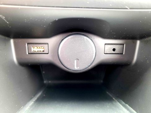 Used 2016 Buick Cascada Premium image 34