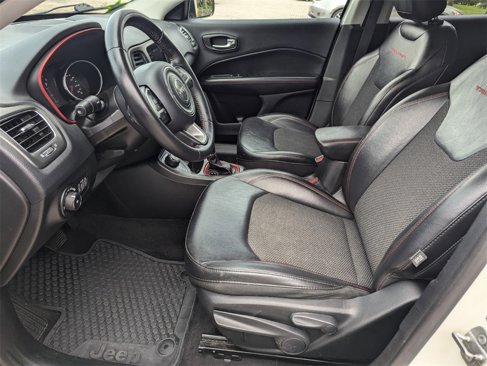 Used 2019 Jeep Compass Trailhawk image 25