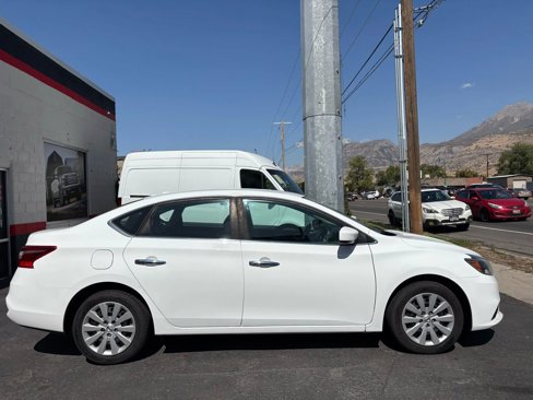 Used 2017 Nissan Sentra SV image 8