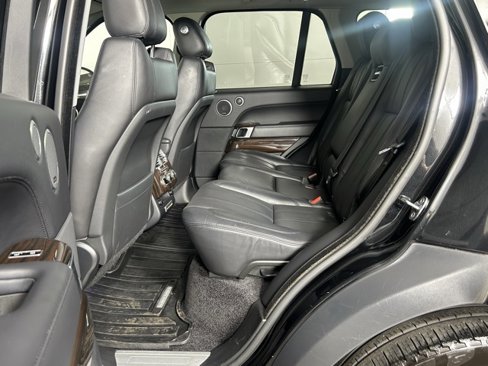 Used 2015 Land Rover Range Rover Supercharged image 22