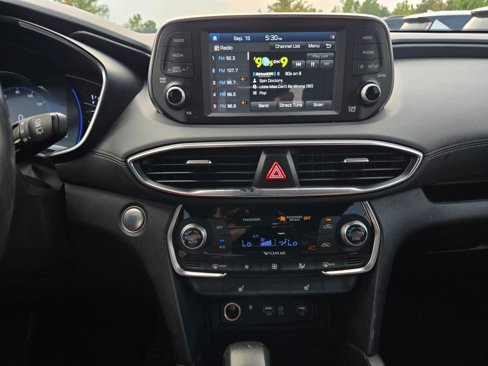 Used 2020 Hyundai Santa Fe SEL image 15