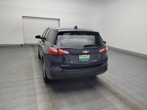 Used 2019 Chevrolet Equinox LS image 6