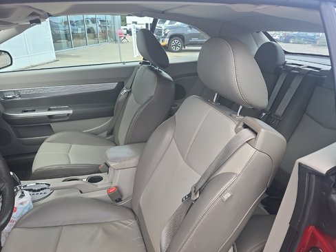 Used 2009 Chrysler Sebring Touring w/ Special Touring Group image 17