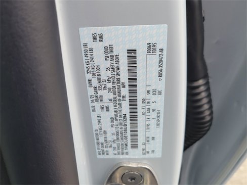 New 2025 Ford Escape SE image 12