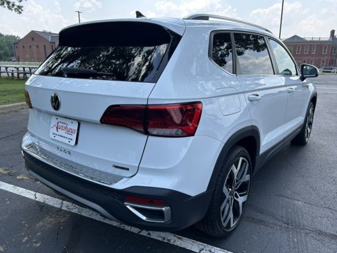 Used 2022 Volkswagen Taos SEL image 7