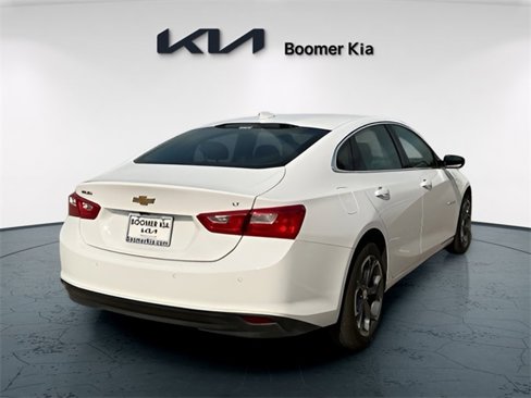 Used 2024 Chevrolet Malibu LT image 5