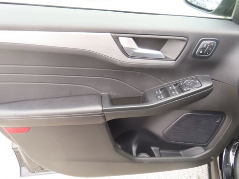 Used 2024 Ford Escape Platinum image 24