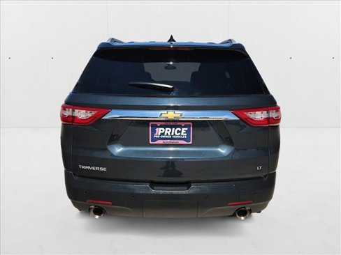 Used 2018 Chevrolet Traverse LT image 7