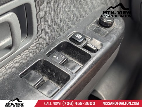 Used 2004 Nissan Xterra XE image 16