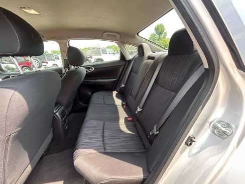 Used 2019 Nissan Sentra SV image 25