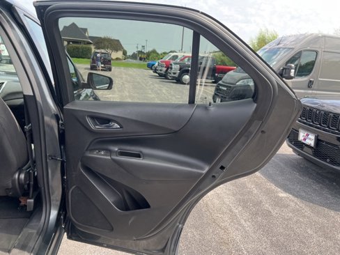 Used 2019 Chevrolet Equinox LT image 11