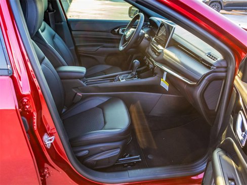 New 2025 Jeep Compass Latitude image 15