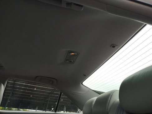 Used 2010 Toyota Camry XLE image 27