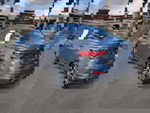 Used 2021 Nissan Sentra SV image 6