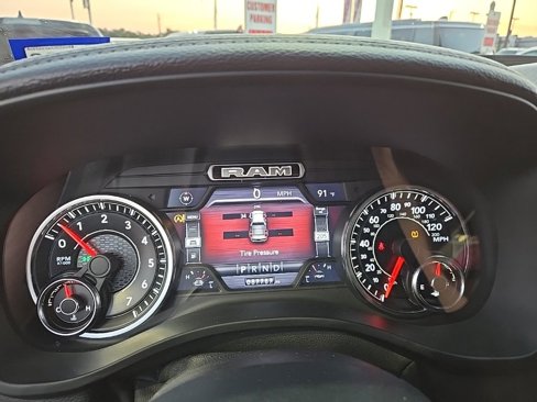 Used 2019 RAM 1500 Laramie w/ Sport Appearance Package image 22