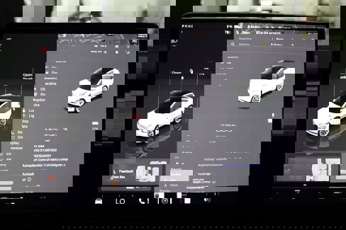 Used 2022 Tesla Model 3 image 32