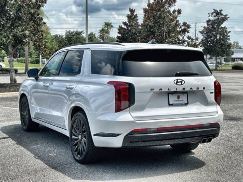 Used 2024 Hyundai Palisade Calligraphy image 11