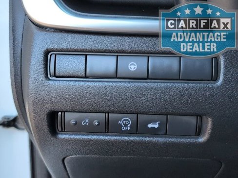 Used 2024 Nissan Rogue SV image 18