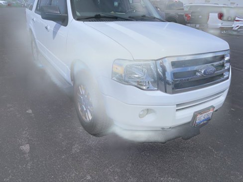 Used 2014 Ford Expedition XLT image 4