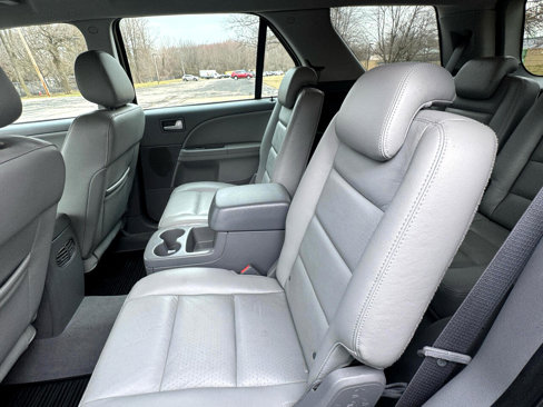 Used 2006 Ford Freestyle SEL image 36